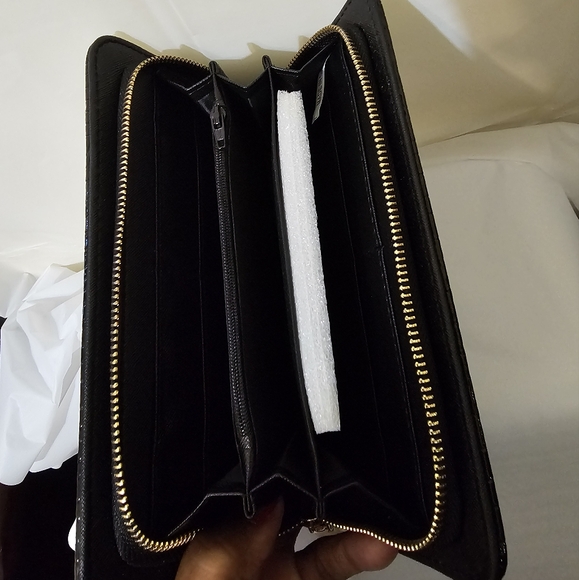 Rhinestone Flower Zippy Wallet - Picture 2 of 4